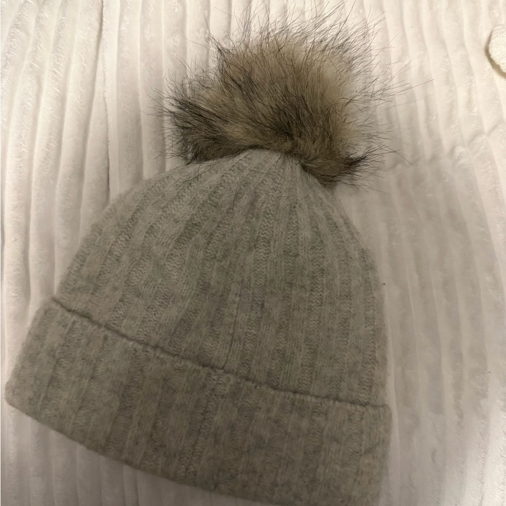 TNA Gray Knit Hat with Faux Fur Pom